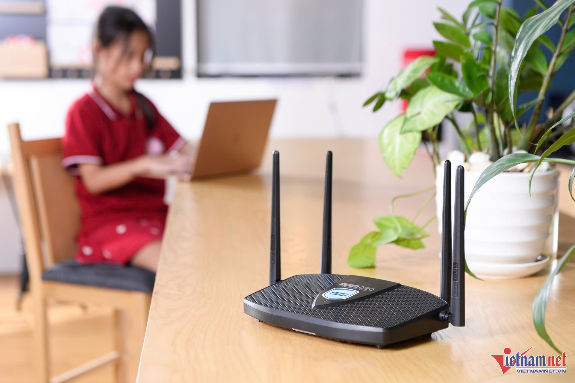 W-cong nghe khong cap phep wifi 1.jpg
