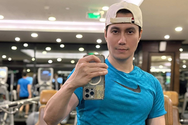 Diễn viên Việt Anh khác lạ sau thẩm mỹ, ca sĩ Quang Lê vui vì giảm 20kg